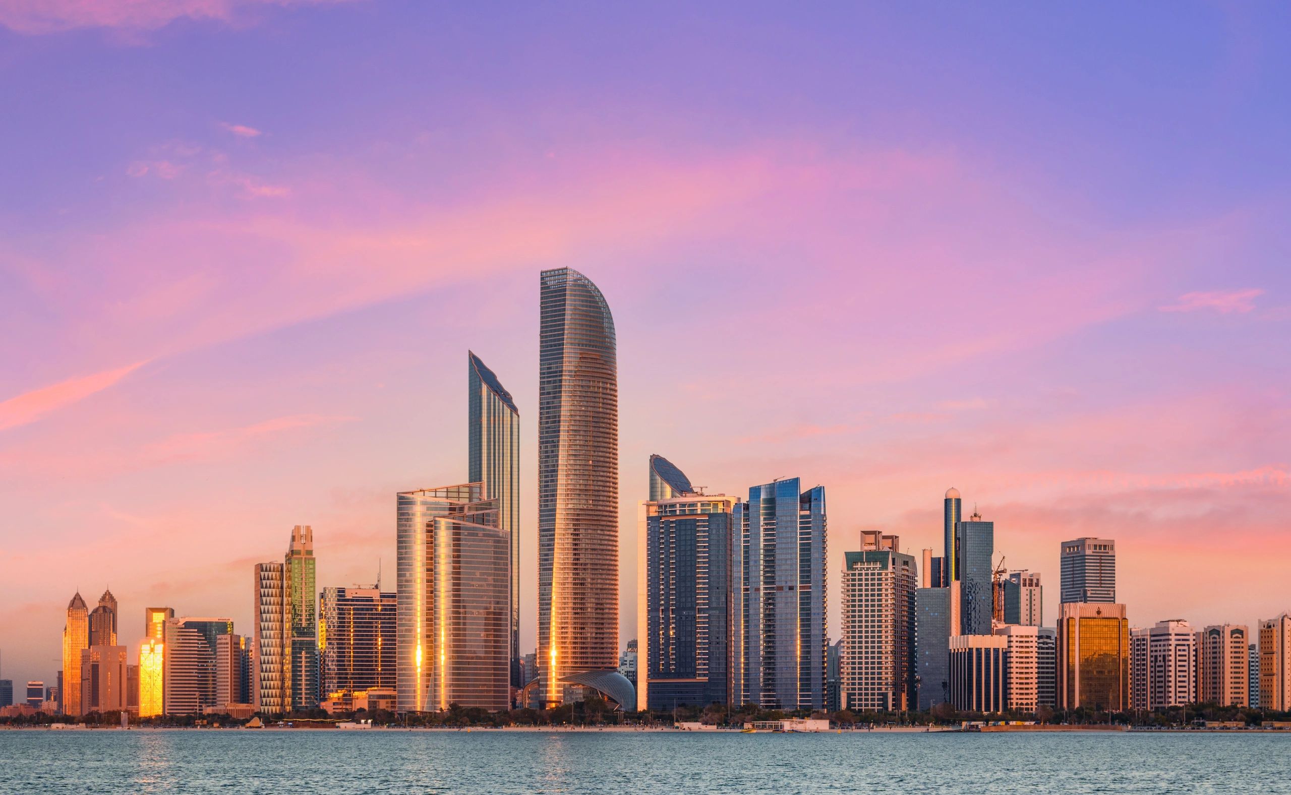 abu dhabi skyline